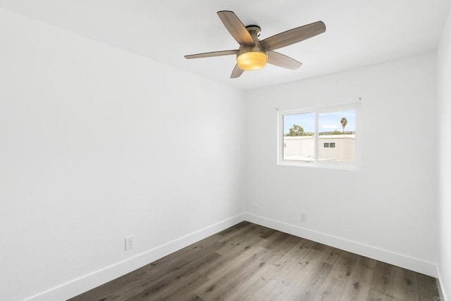 unfurnished room with wood-type flooring and ceiling fan