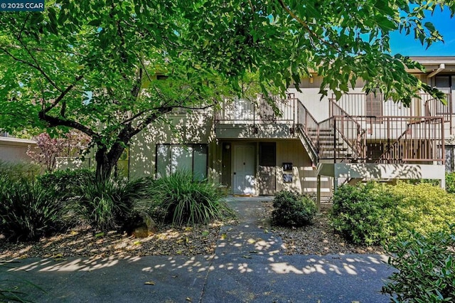 view of front of home