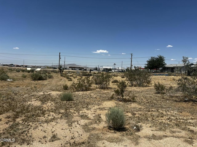 16678 Sequoia St, Hesperia, CA 92345