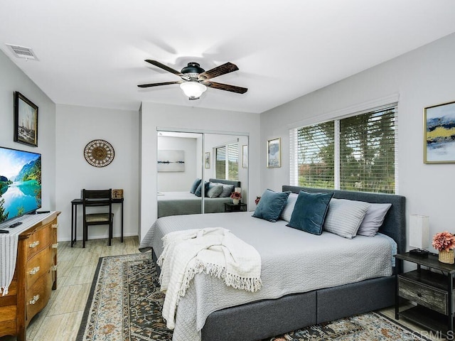 bedroom featuring ceiling fan