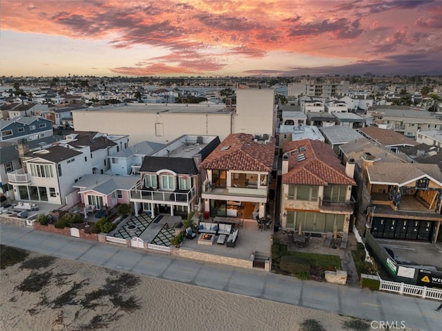 view of aerial view at dusk