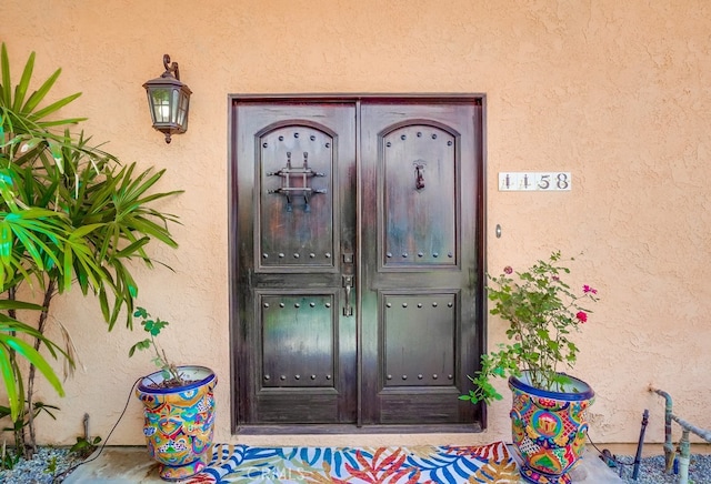 view of doorway to property