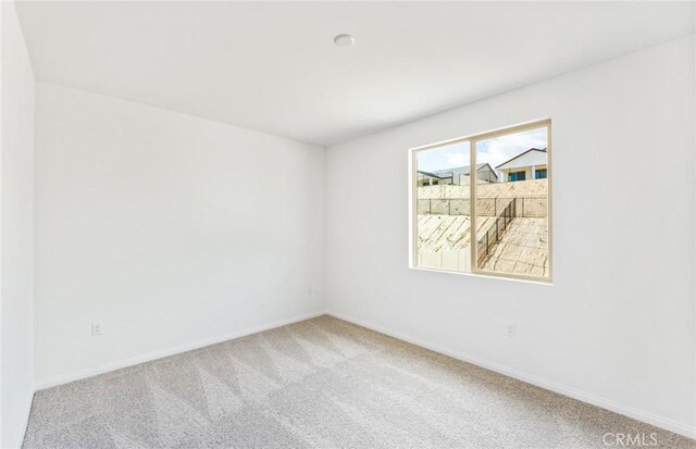 4074 Madonna Cir, Lake Elsinore, CA 92530