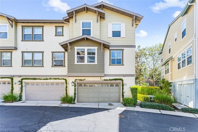 22 Arlington St, Ladera Ranch, CA 92694 - traditional-style house featuring stucco siding and an attached garage