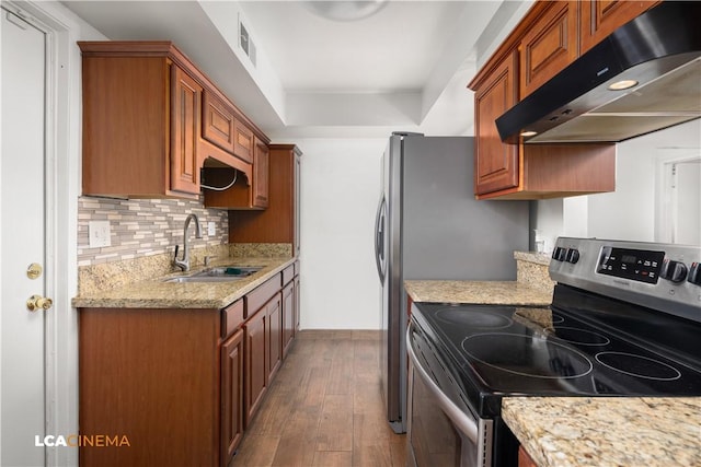 kitchen featuring sink, dark wood-type flooring, backsplash, light stone countertops, and stainless steel electric stove