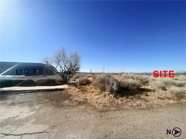 Listing photo 3 for 0 Verbena Rd, Adelanto CA 92301