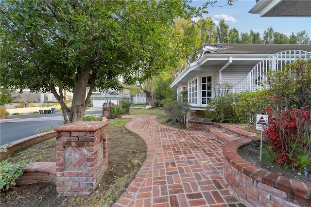 6011 Paseo La Vis, Woodland Hills, CA 91367 - view of yard
