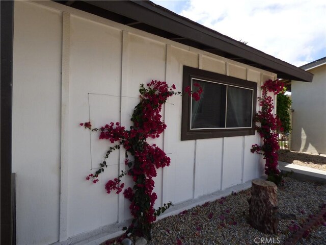 view of home's exterior