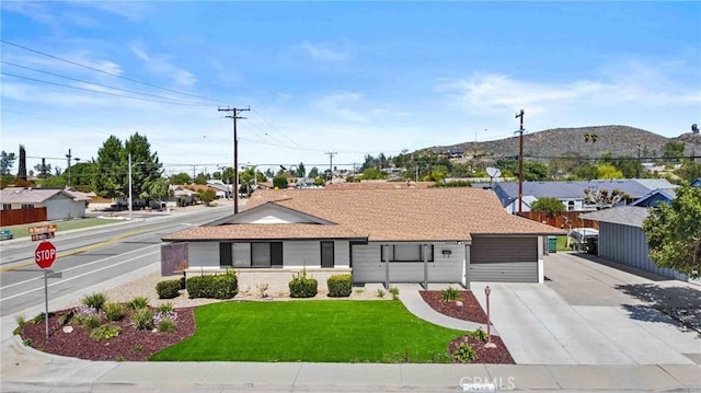29460 Thornhill, Menifee, CA 92586 - ranch-style house with a front yard, a residential view, and concrete driveway