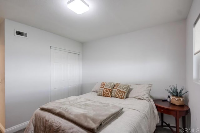 bedroom with a closet