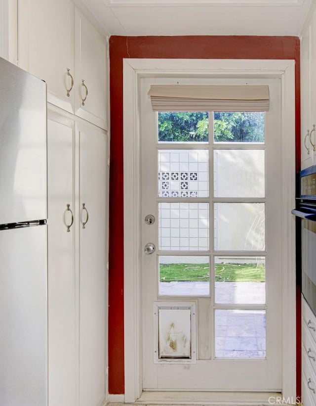 entryway with a healthy amount of sunlight