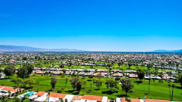 bird's eye view featuring a mountain view