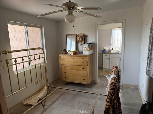 bedroom with ceiling fan