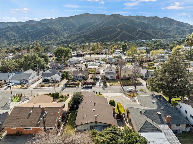 bird's eye view with a mountain view