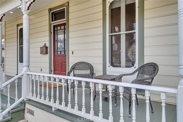 entrance to property with covered porch