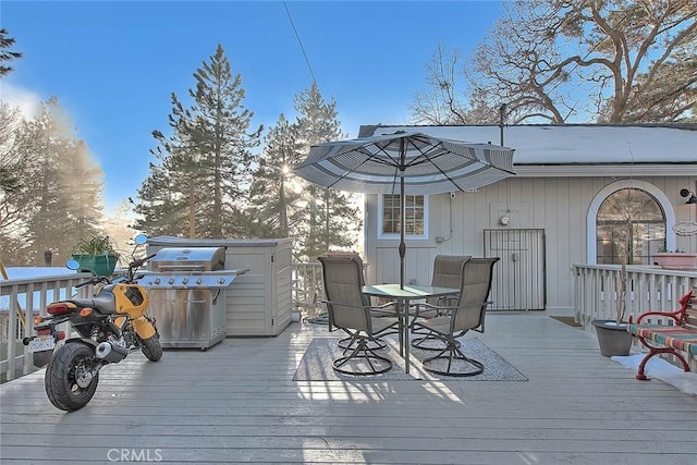 view of wooden deck