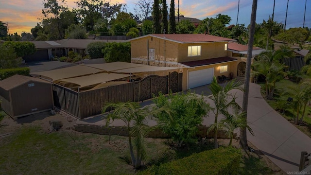 view of front of house featuring a garage