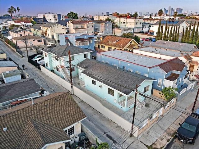 view of aerial view at dusk