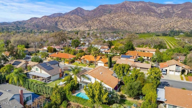 bird's eye view featuring a mountain view