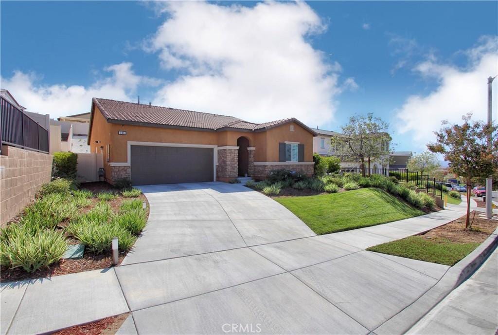 245 Country Club Dr, Calimesa, CA 92320 - photo 1