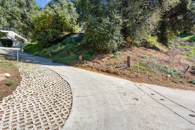 3577 Shaw Ranch Rd, Pasadena, CA