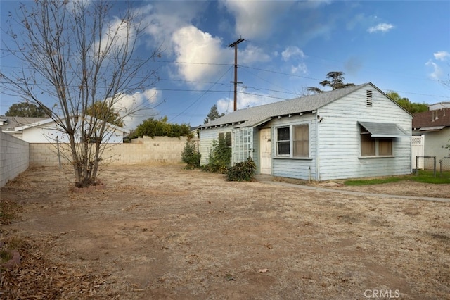 view of side of property