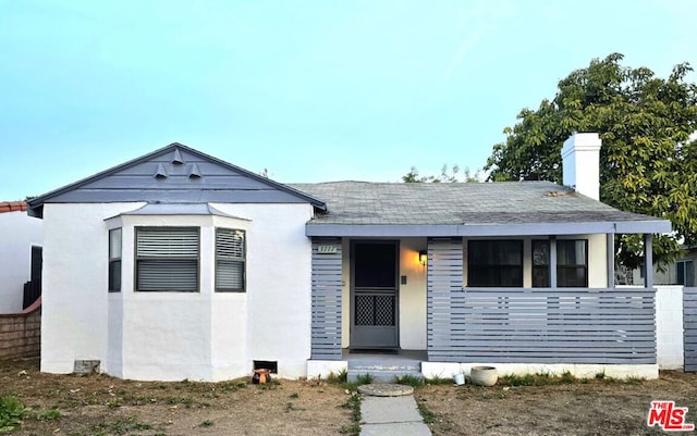 view of front of home featuring covered porch