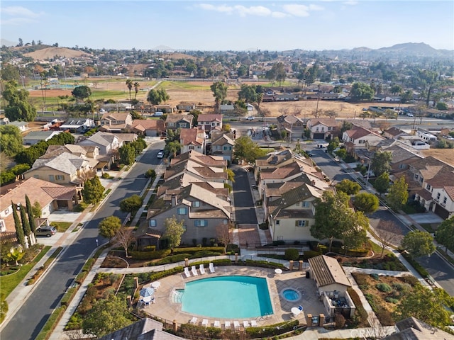 bird's eye view featuring a mountain view