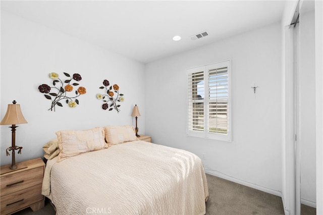 bedroom featuring carpet flooring