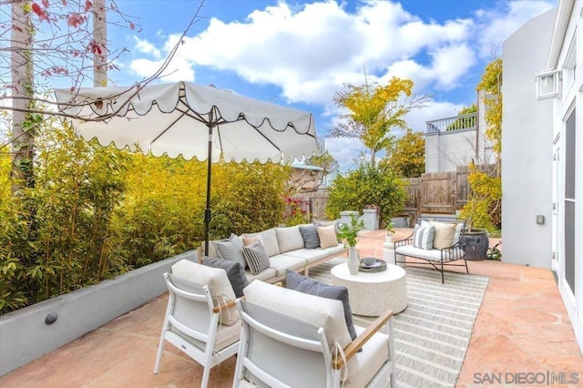 view of patio featuring outdoor lounge area