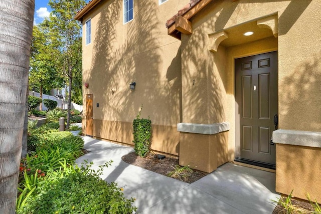 view of entrance to property