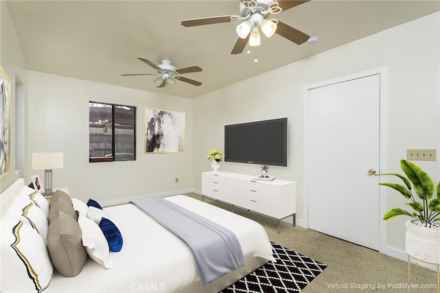 bedroom with ceiling fan