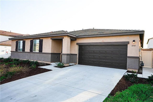 view of front facade with a garage