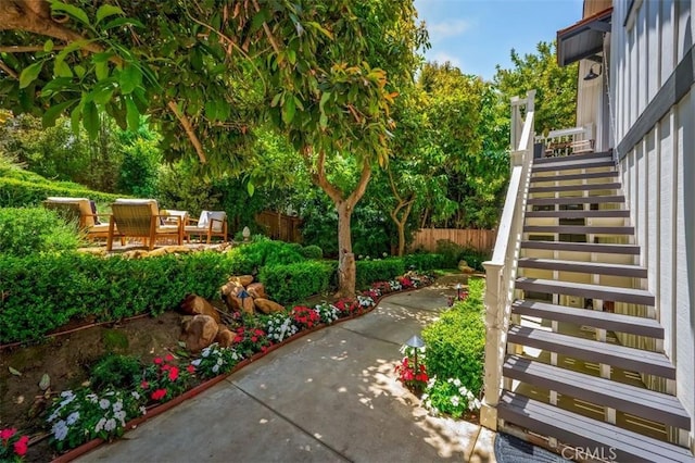 view of yard with a patio