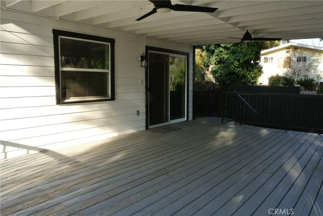 deck with ceiling fan