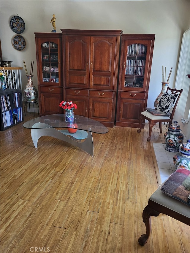 15775 Midwood Dr Unit 3, Granada Hills, CA 91344 - photo 2