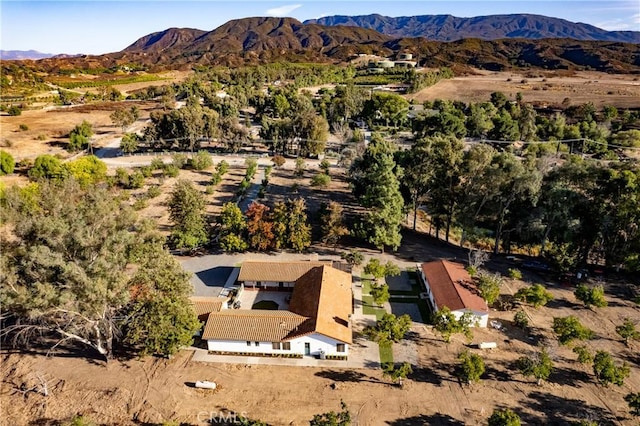 bird's eye view with a mountain view