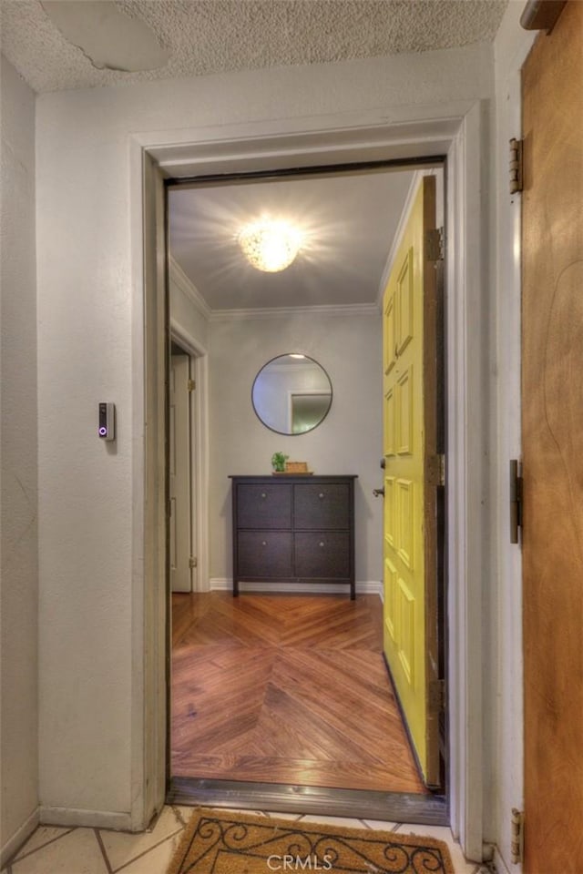 779 W 24th Unit 4, San Pedro, CA 90731 - hallway with crown molding and a textured ceiling