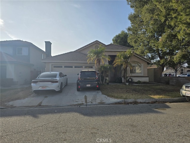 view of front facade featuring a garage