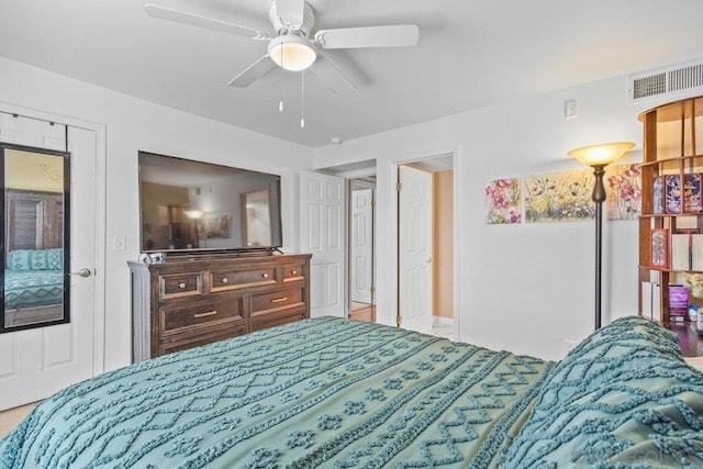 bedroom featuring ceiling fan