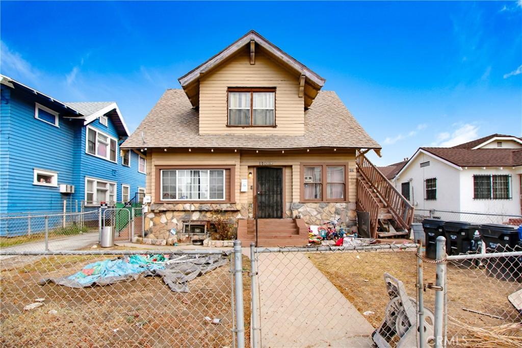 view of bungalow-style house