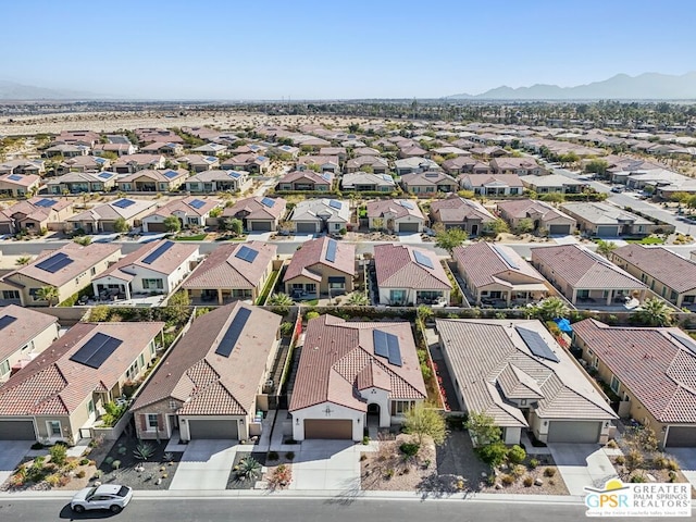 bird's eye view featuring a mountain view