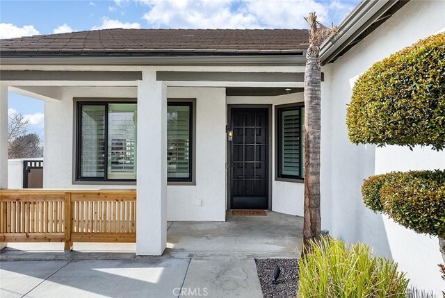 view of doorway to property