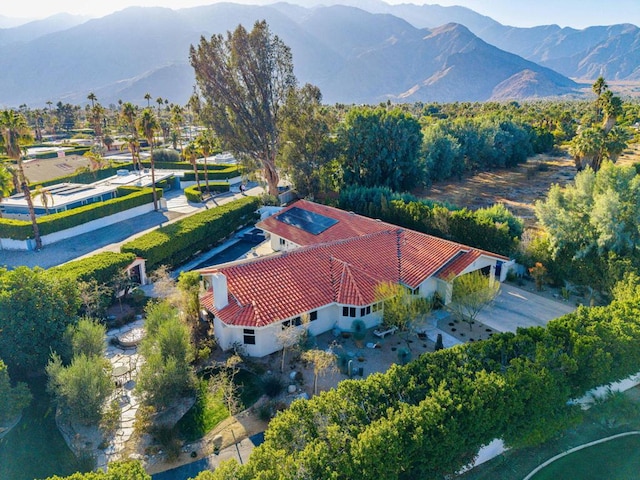 drone / aerial view with a mountain view