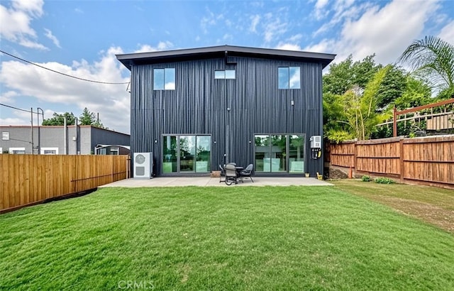 2926 Future St, Los Angeles, CA 90065 - back of house with a patio