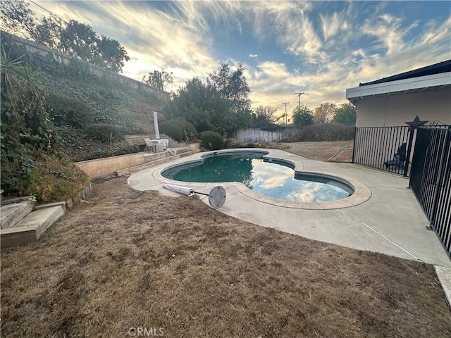 Listing photo 3 for 124 Masters Ave, Riverside CA 92507