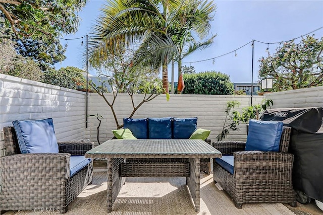 view of patio featuring an outdoor hangout area