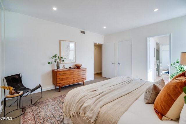 view of carpeted bedroom