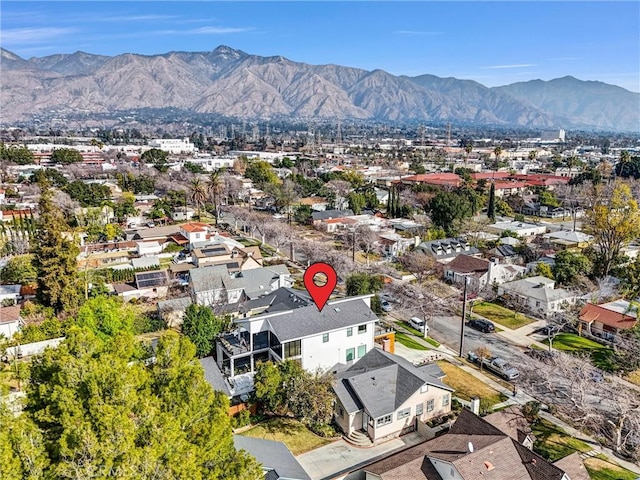 drone / aerial view featuring a mountain view