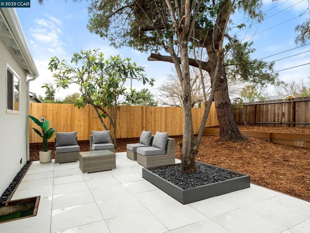 view of patio / terrace featuring outdoor lounge area